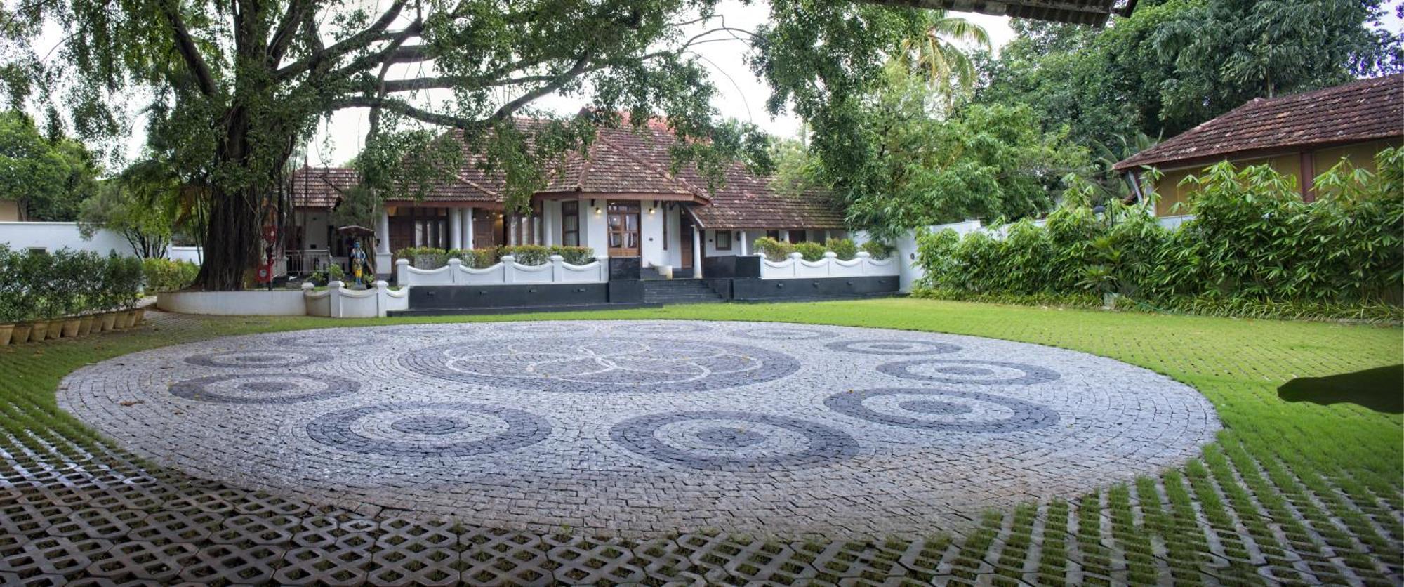 Amritha Heritage Тривандрум Экстерьер фото